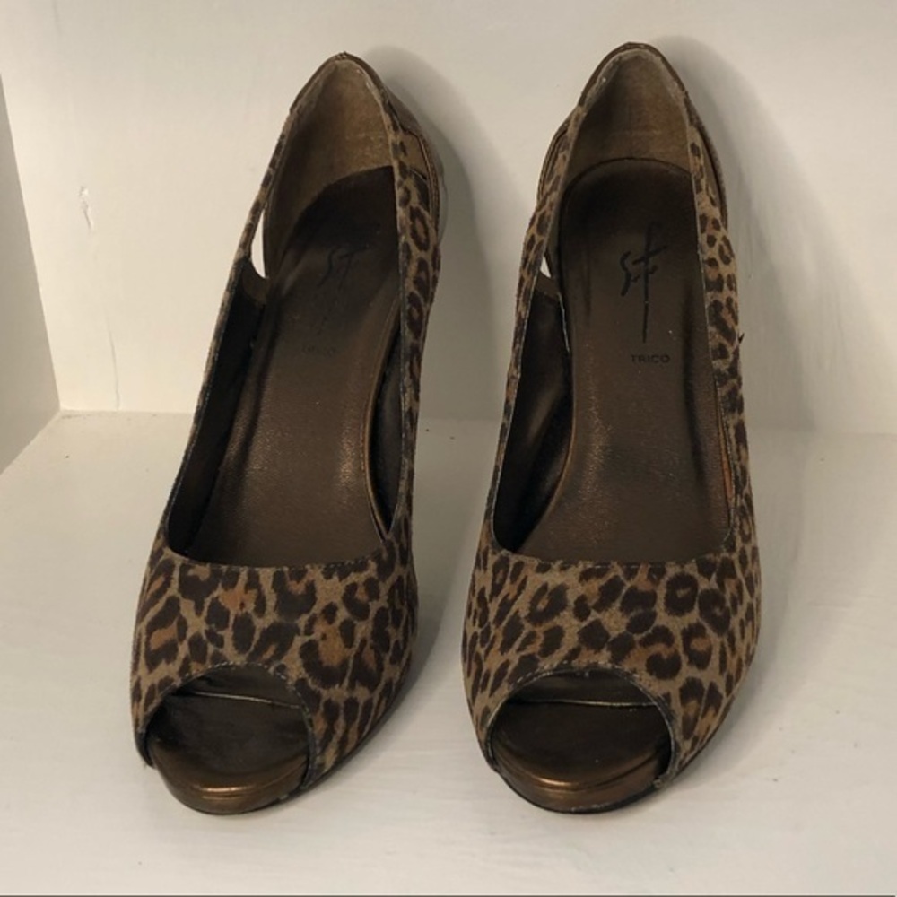 Street Feet by Trico Shoes